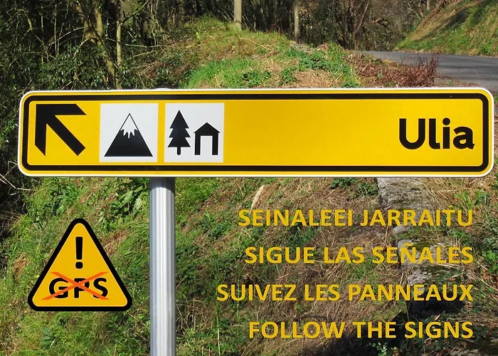 بيت شباب Albergue/auberge Ulia Youth