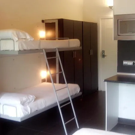 Albergue/auberge Ulia Youth 圣塞瓦斯蒂安